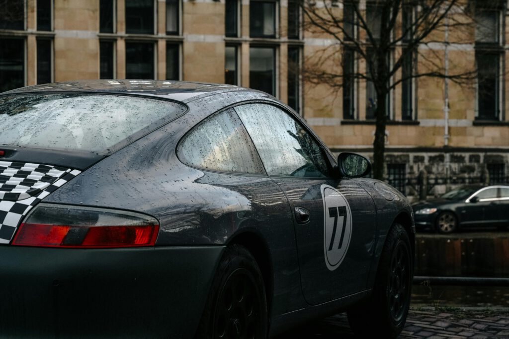 Porsche 911 Heritage H-E: hybride klassieker met een racelijn